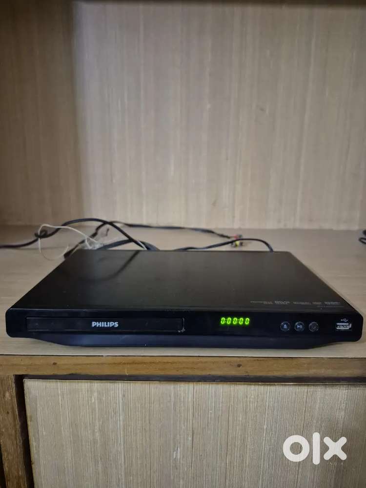 Philips Digital DVD Player with USB & Remote: Model No. DVP3638