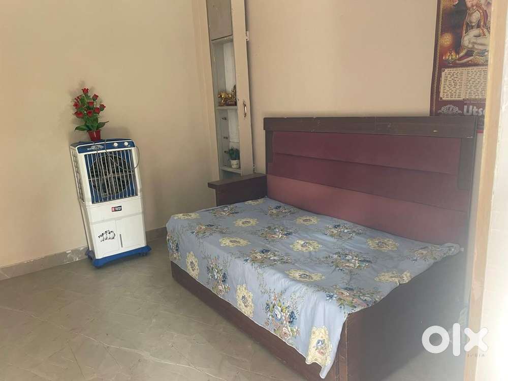 Separate room for Rent