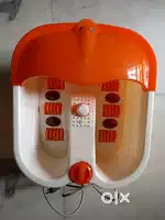 Foot massager bath