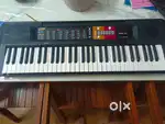 Piano yamaha porta