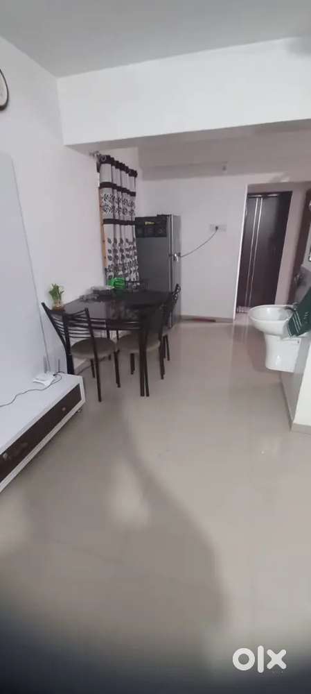 Sell 2 BHK Full furniture