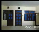 ONLY FOR SINGLE PERSON:- Well maintained one room set.