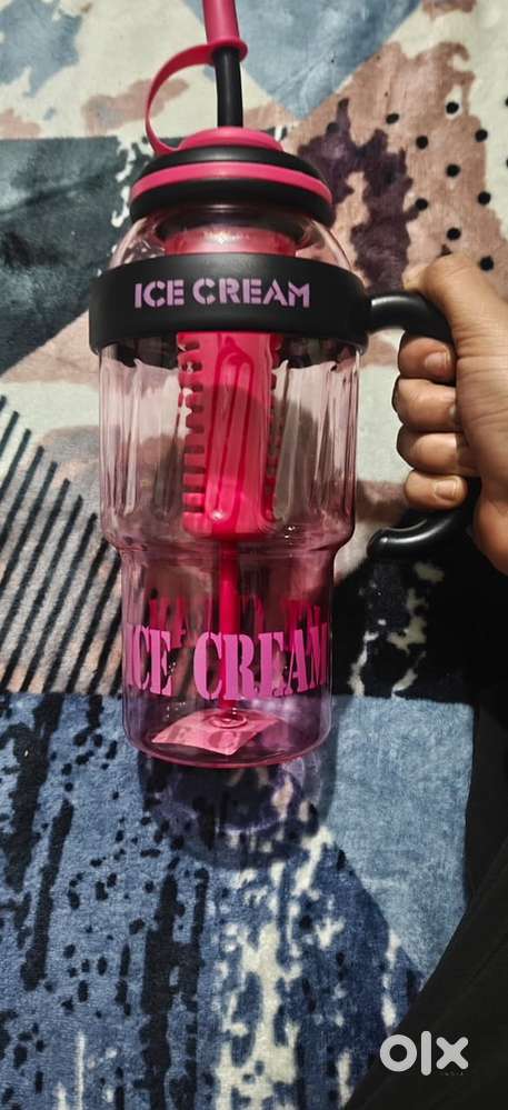 1.2 L sipper good quality and hard material