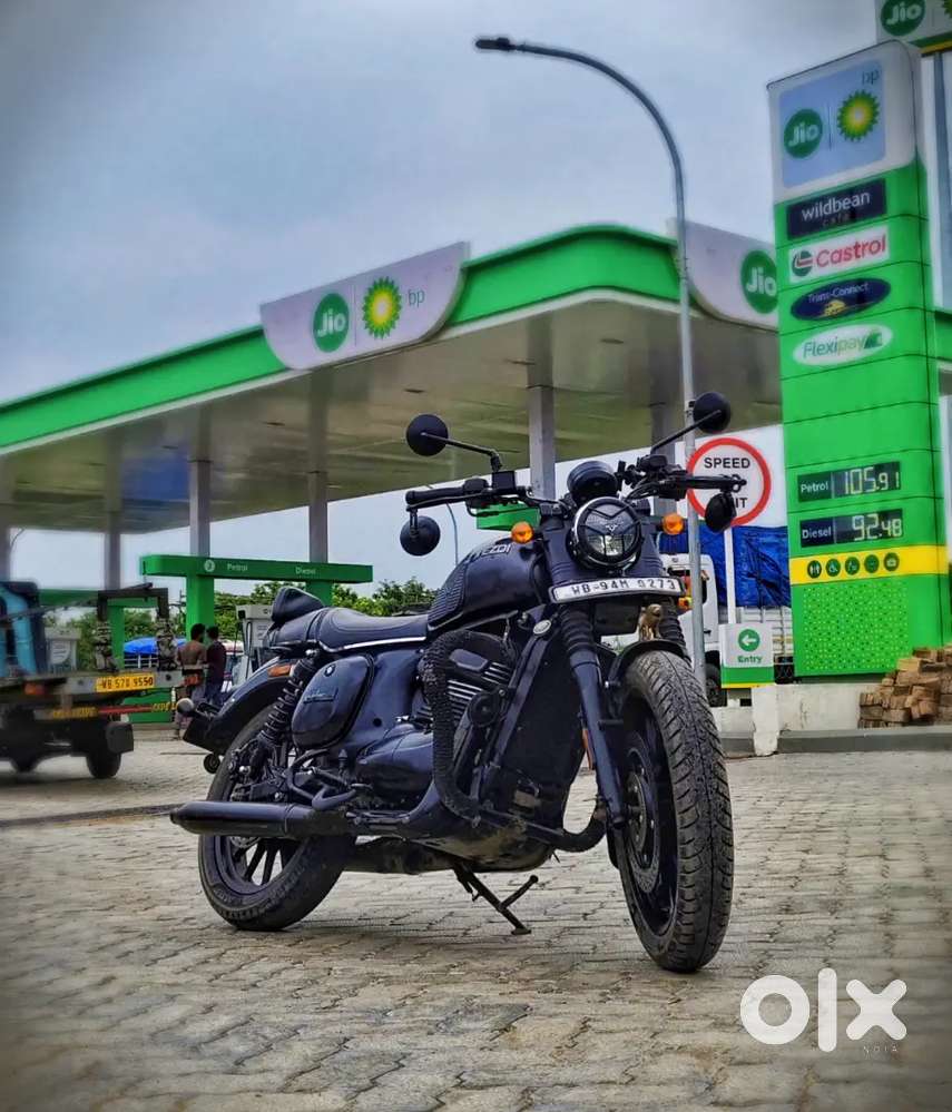 Jawa Yezdi Roadster 9️⃣5️⃣6️⃣3️⃣6️⃣9️⃣3️⃣4️⃣3️⃣3️⃣