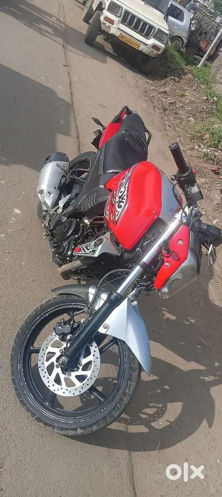 Yamaha FZ bike sale karna hai self start h