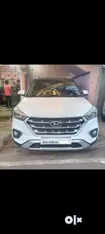 Hyundai Creta 2017 Petrol white in excellent condition.
