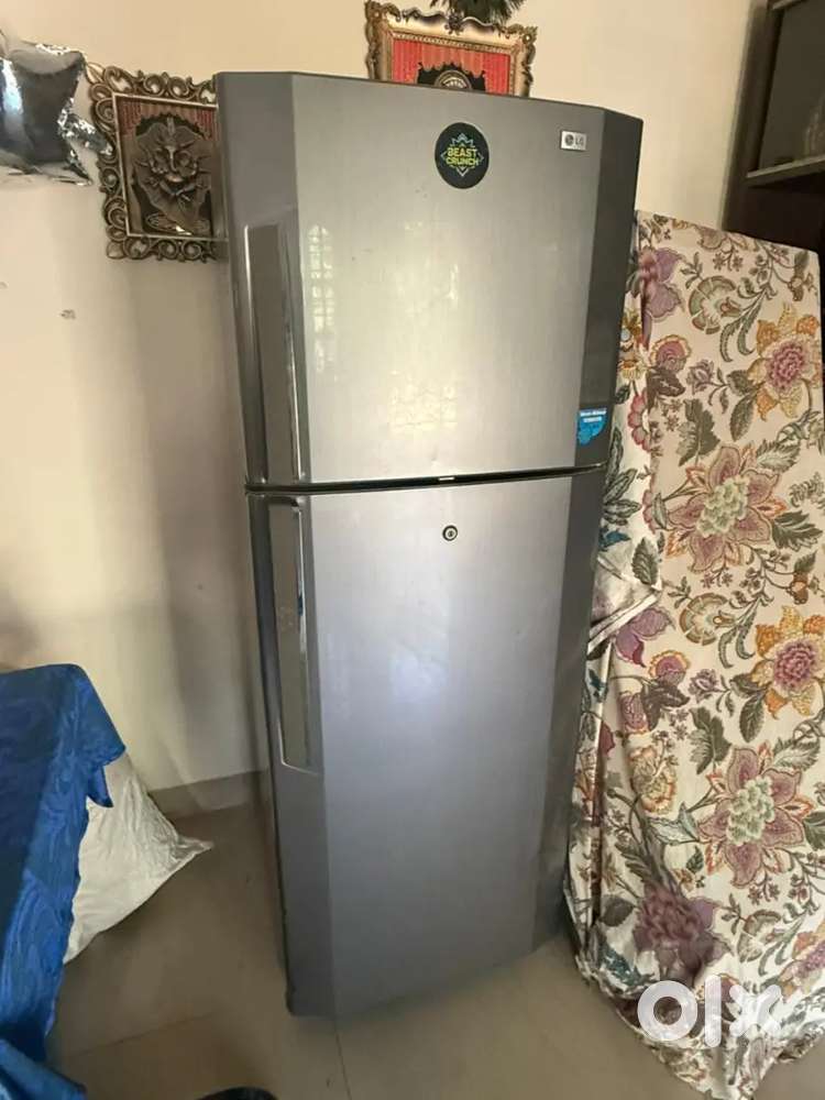 Double door fridge