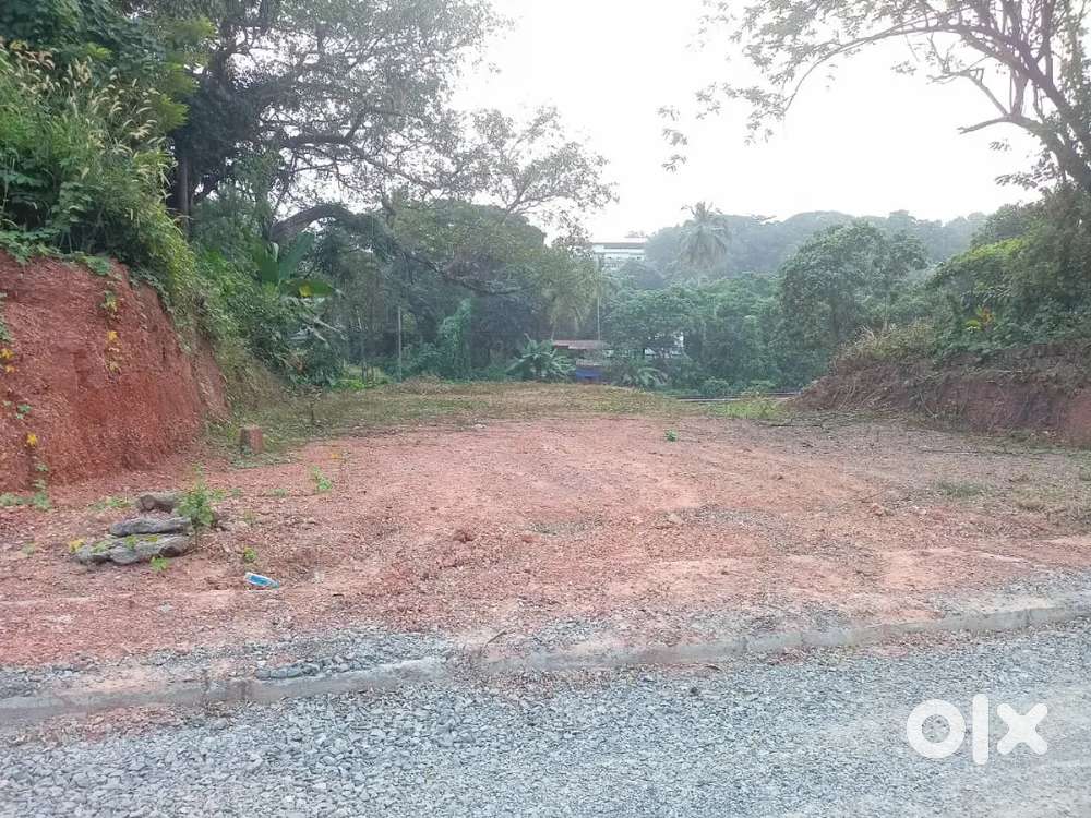 Commercial plot for sale