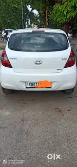 Hyundai i20 2010-2012 1.2 Sportz Option, 2011, Petrol
