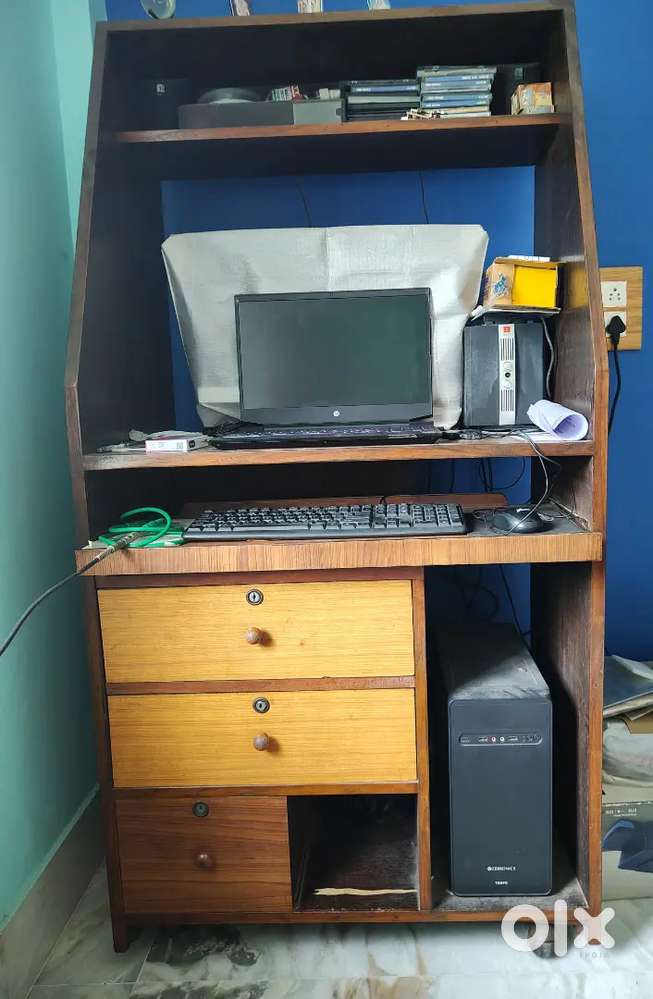 Computer Table