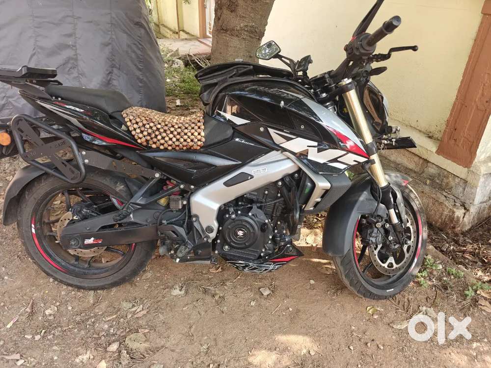 Pulsar NS 400Z in mint condition for sale