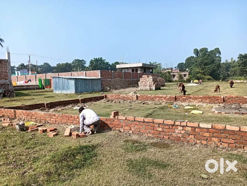 Nice for house. Peace and calm area.located in Chanchal Sihipur