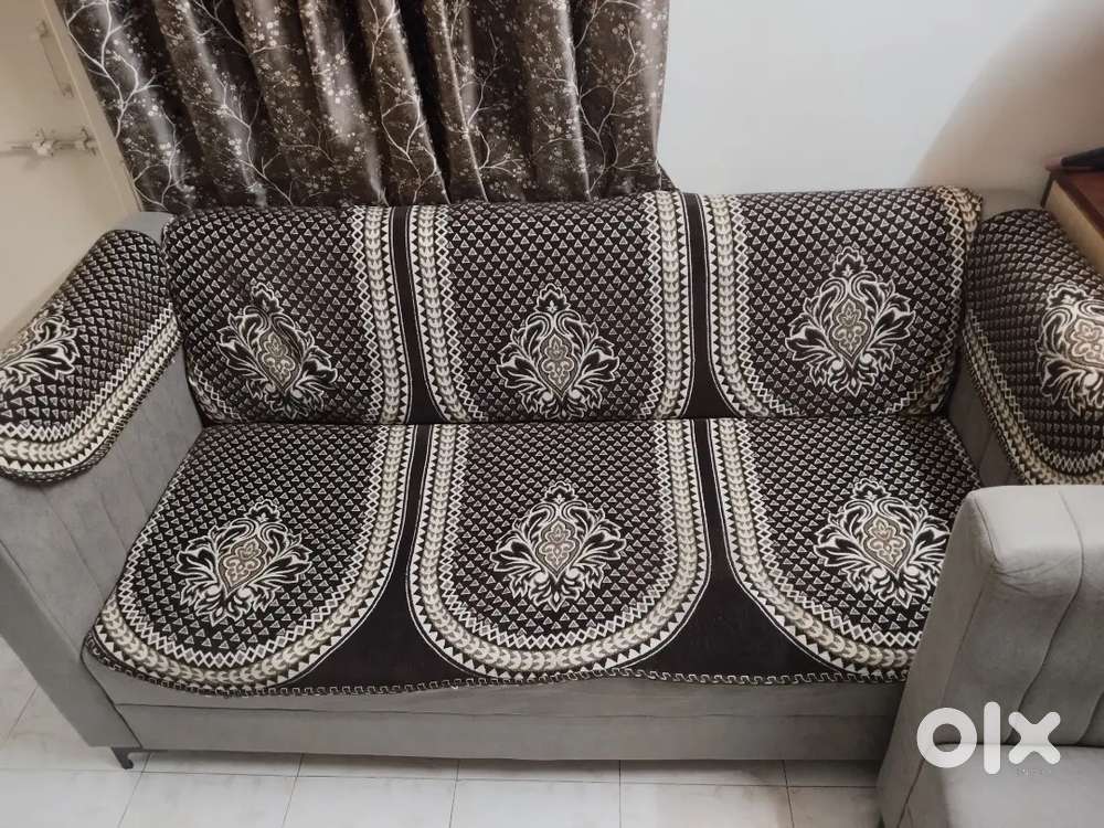 Sofa set with cover 3+2