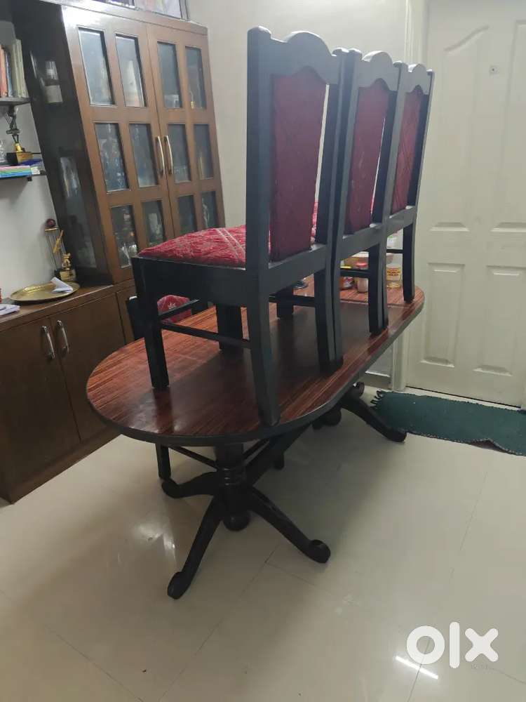 Dinning table for sale - 6000/-