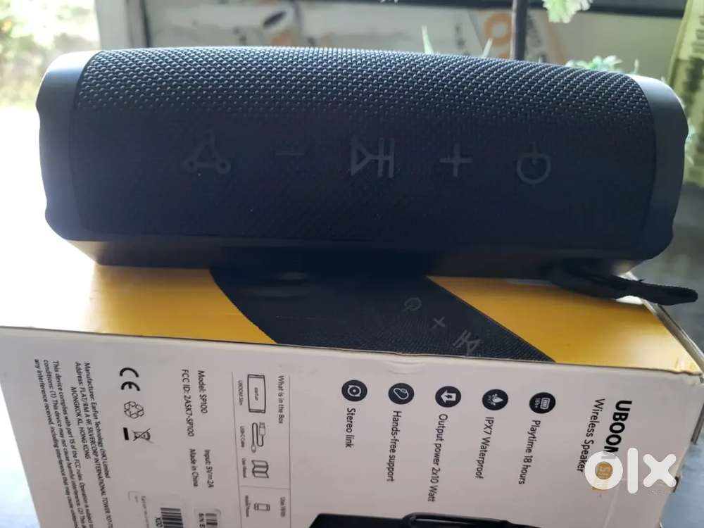 Earfun boom bluetooth speaker