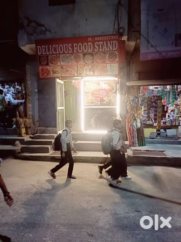 Running cafe sale in 225000