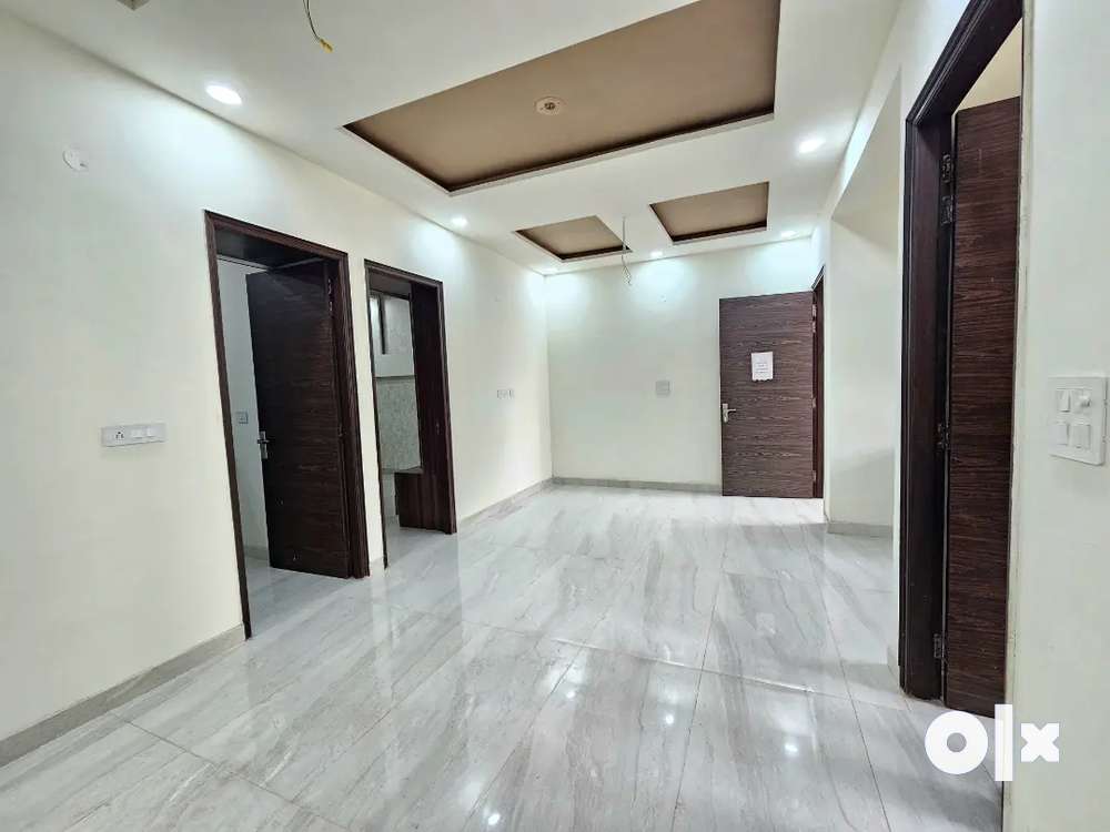3 BHK Beautiful Flat With Car Parking Space In Gated Society