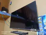 HUNDI LED SMART TV