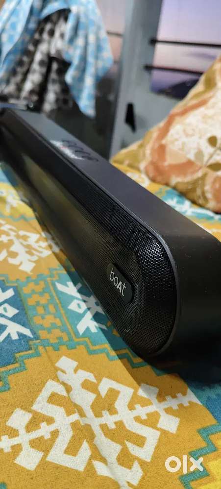 Boat Bluetooth speaker