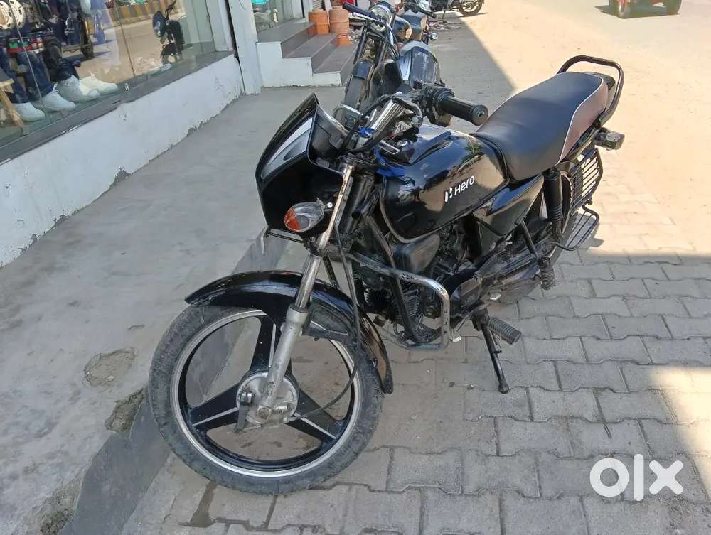 Bike bech raha hun