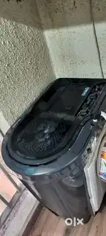 Whirlpool semi automatic 7kg