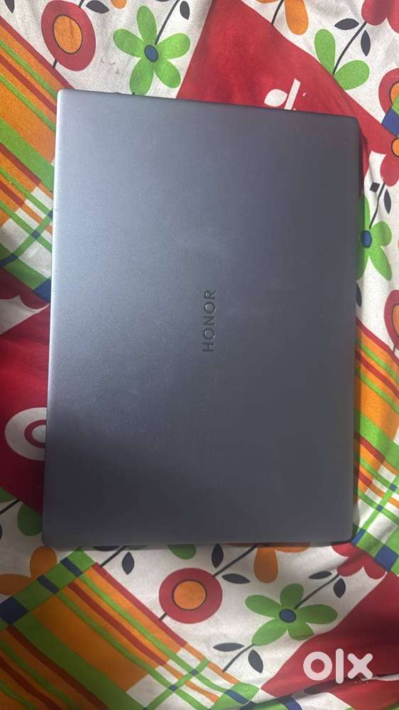 HONOR MAGICBOOK 16X