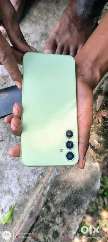 Samsung a34  1 year old fresh condition 8/128