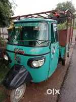 Ape ऑटो रिक्शा