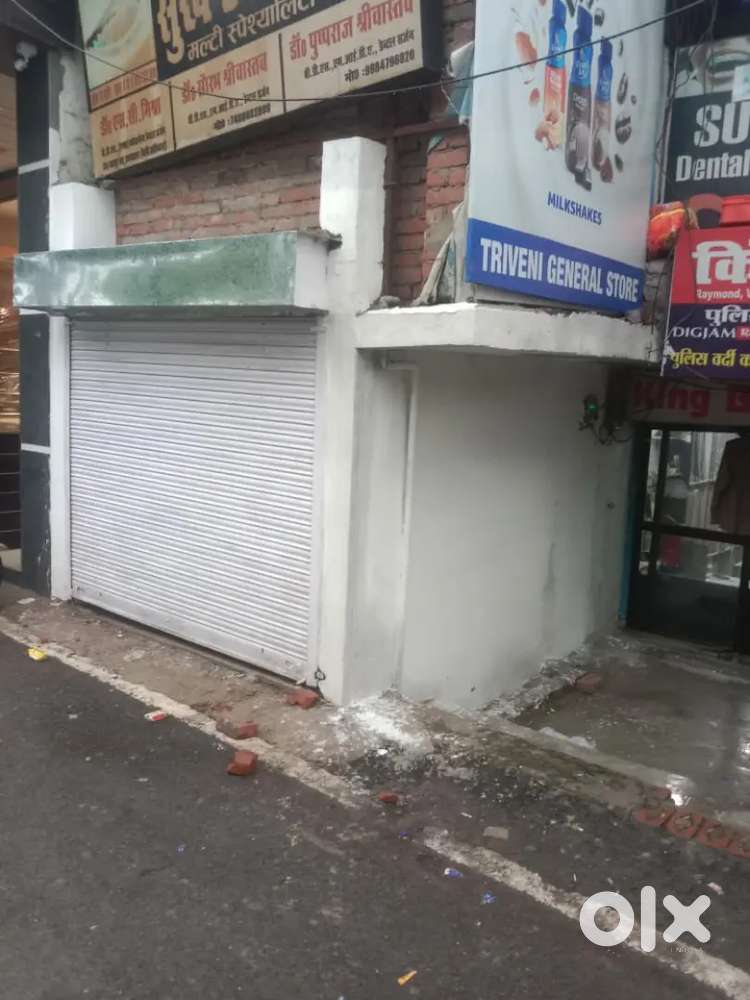 Shop rent rs 20000 per month