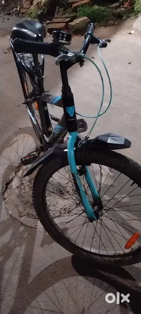 All ok only 6 month old