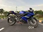 YAMAHA R15 V3S
