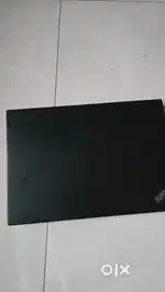 Lenovo think paid 8th g i3 cor new condition me8gb ram 256 gb ssd