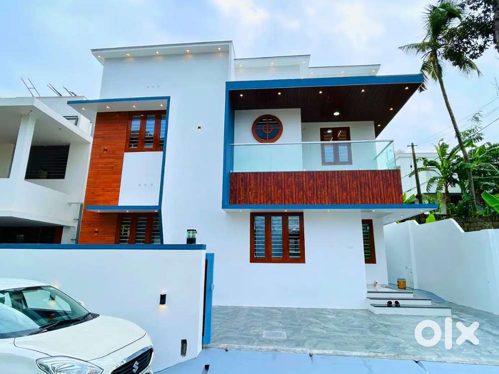4.5 cent own purpose new villa house for sale at kariyavattom near Gre