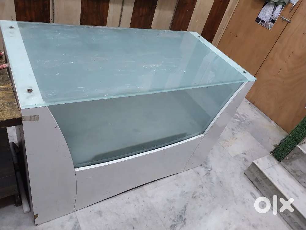 Counter fully tuffan glass