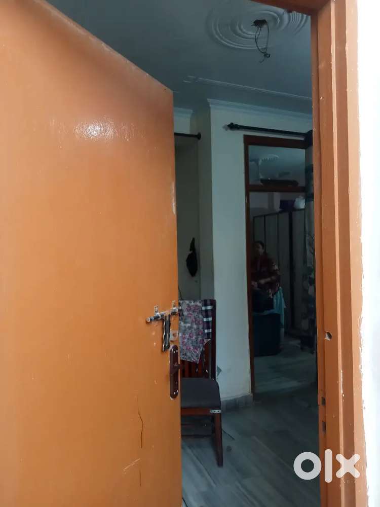 Flat for rent in Johri Farm Jamia Nagar