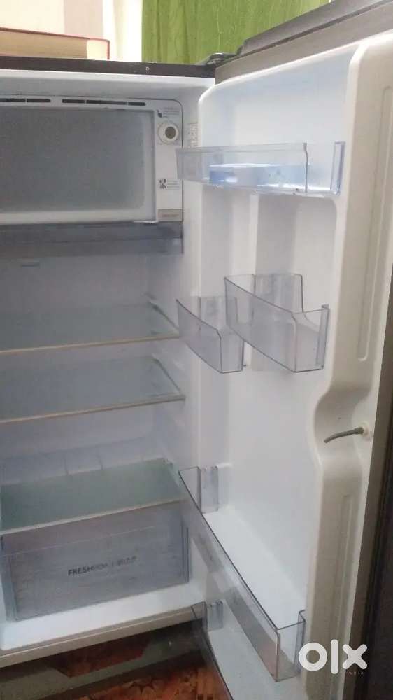 Fridge, SplitAC, stabilizer, stand. Details in description
