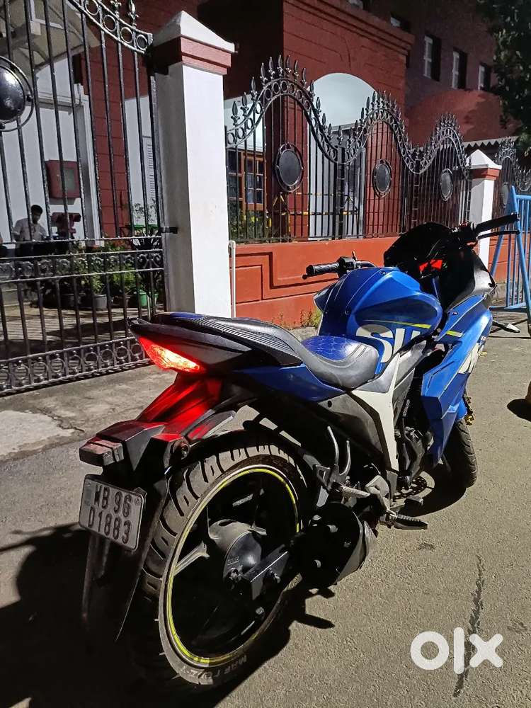 Suzuki Gixxer sf150