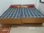 2 Wooden Beds