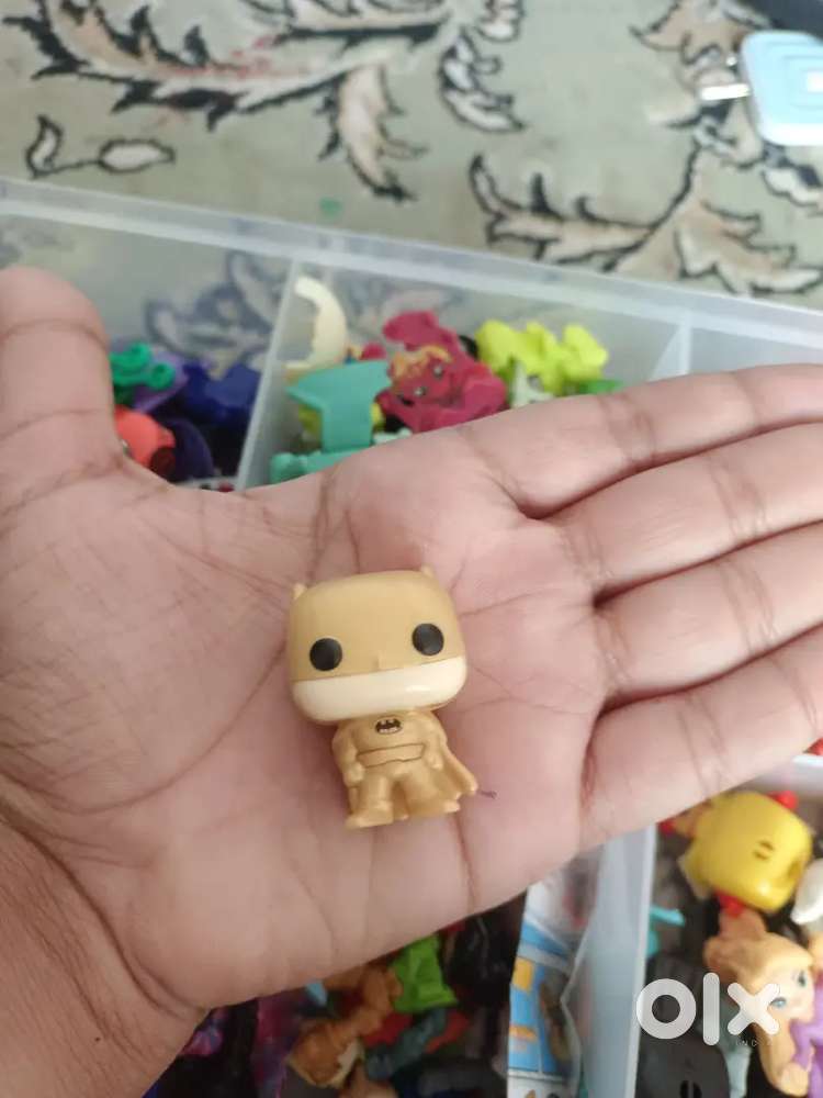 Kinder joy limited edition Batman golden variant