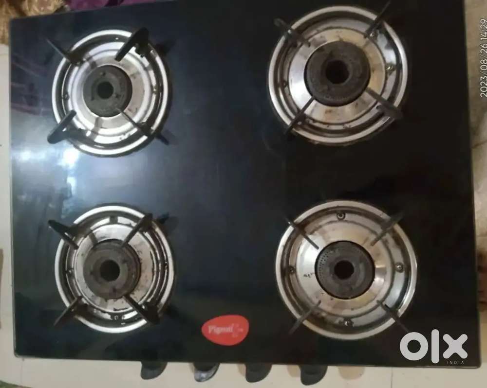 Brand Pigeon Gas Stove + fridge 3000 total 6k