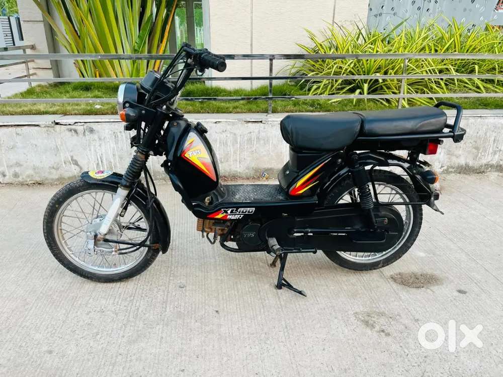 TVS XL 100 CC SELF
MODEL 2022-23
GOOD CONDITION 
ALL PAPER OK