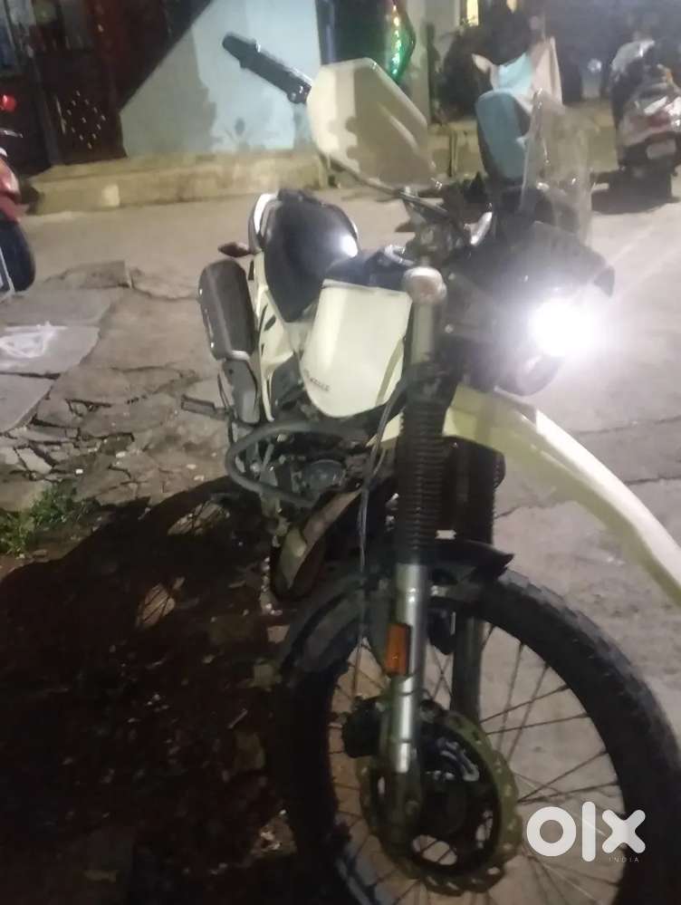 HERO EXPULSE 2004V BLUE WHITE 2022 MODEL