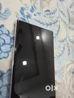 S23 Ultra New Condition Screen Par hlka damaged hai hai 3 mnth old hai