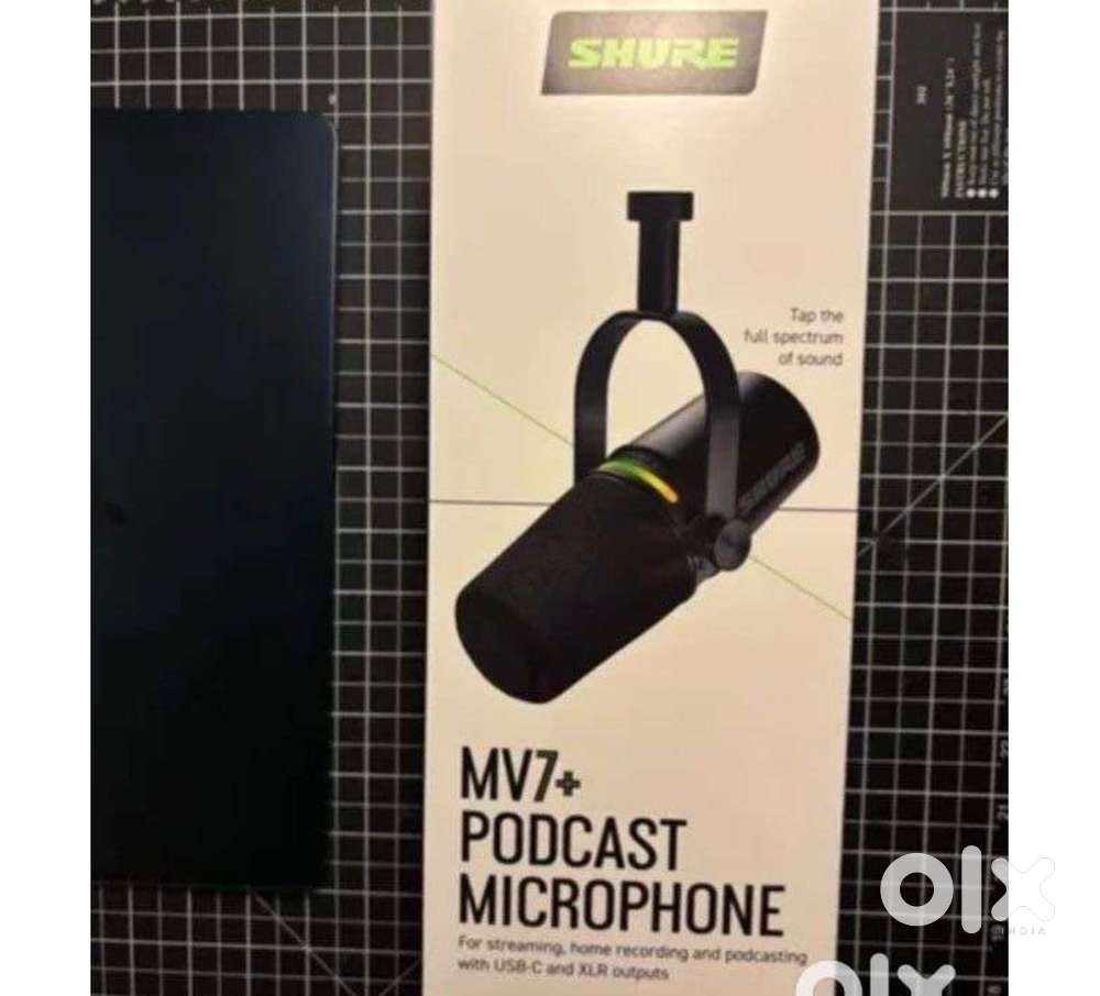 MV7 plus microphone