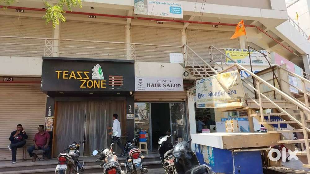 Shop no 5 First floor Alvanaka Manjalpur Vadodara