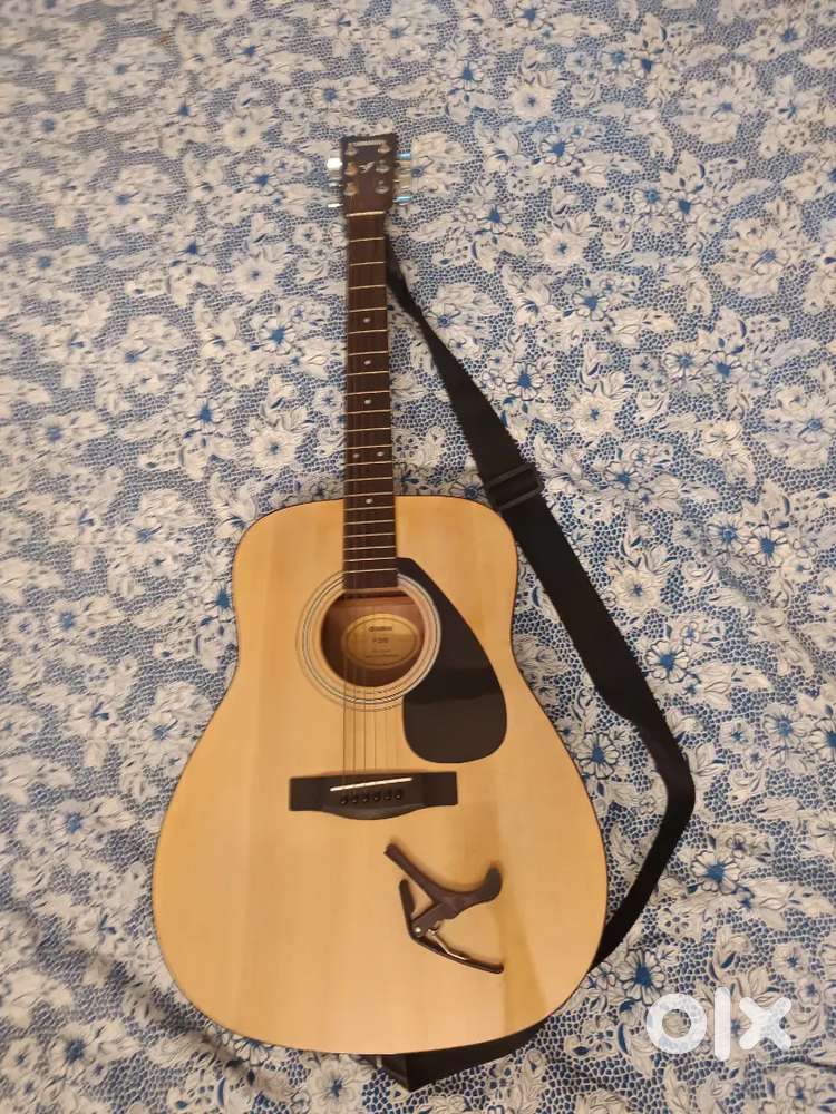 Guitar yamaha