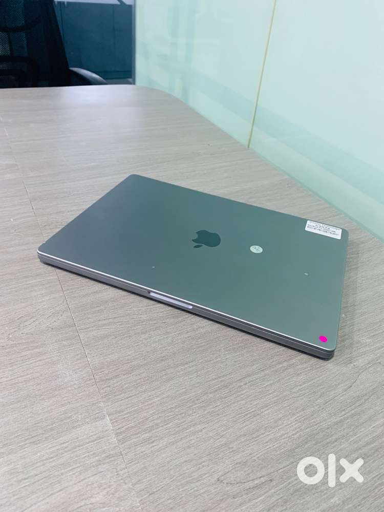 Apple MacBook Pro  16inch  2021  M1 Pro  32GB RAM  1TB SSD WRNTY