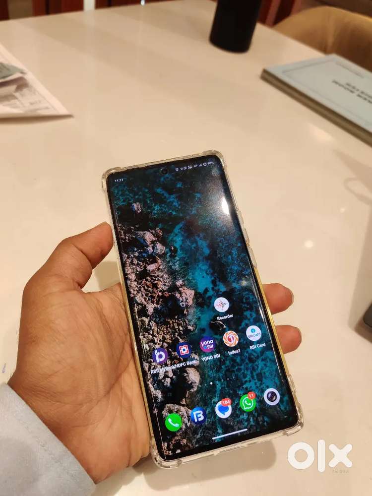 VIVO X 80 PRO 12/256 GB under warranty