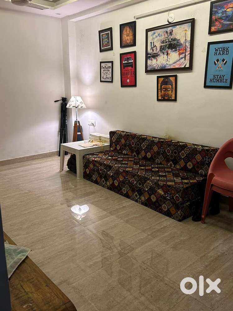 2bhk semi furnished flat for rent