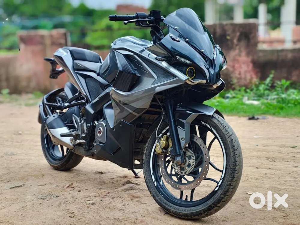 PULSAR RS 200 GOOD CONDITION